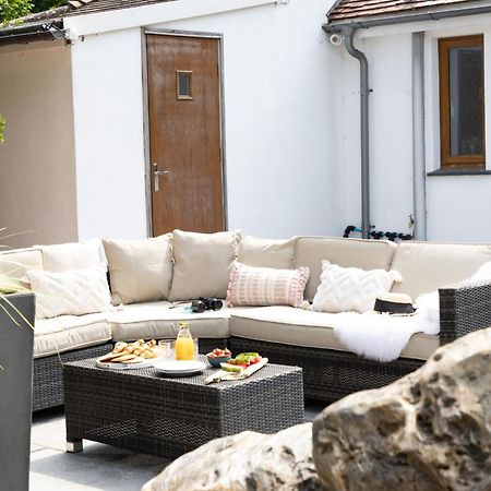 Bramblewood - Cosy Chic, Hot Tub, Close To Beach Stokeinteignhead ภายนอก รูปภาพ