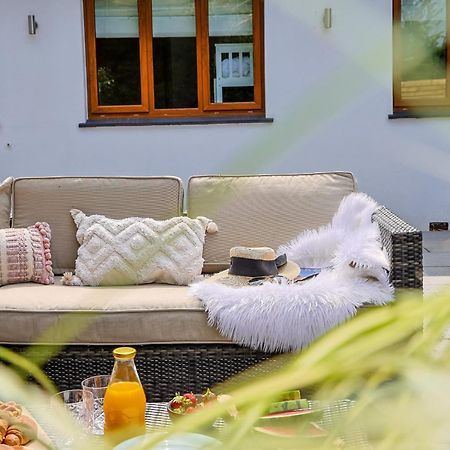 Bramblewood - Cosy Chic, Hot Tub, Close To Beach Stokeinteignhead ภายนอก รูปภาพ