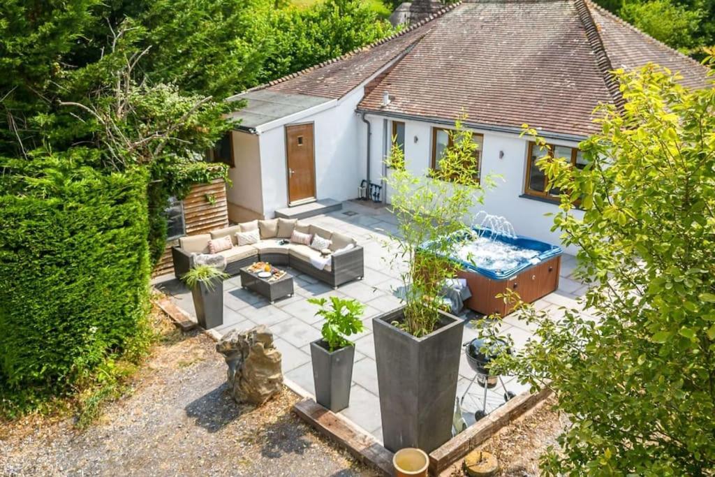 Bramblewood - Cosy Chic, Hot Tub, Close To Beach Stokeinteignhead ภายนอก รูปภาพ