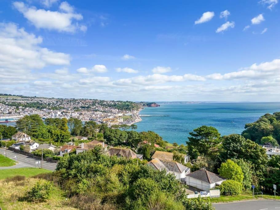 Bramblewood - Cosy Chic, Hot Tub, Close To Beach Stokeinteignhead ภายนอก รูปภาพ