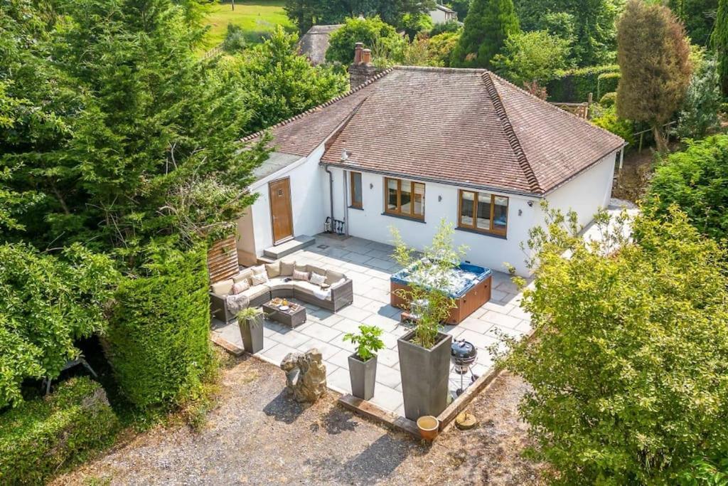 Bramblewood - Cosy Chic, Hot Tub, Close To Beach Stokeinteignhead ภายนอก รูปภาพ